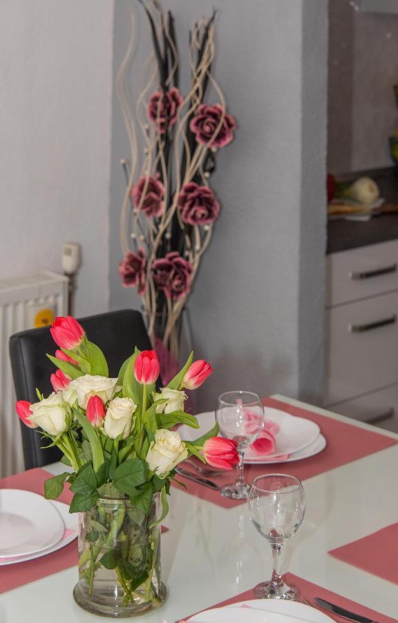 Apartman Koko With Private Jacuzzi Макарска Экстерьер фото